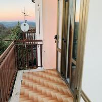 Appartamento con soffitta e parcheggio riservato
