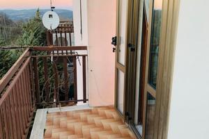 Appartamento con soffitta e parcheggio riservato