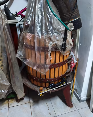 Attrezzatura per Vino