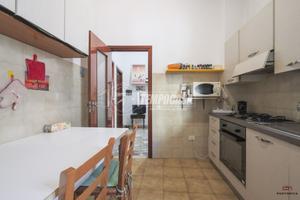 APPARTAMENTO AL PRIMO PIANO CON BOX PRIVATO