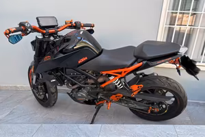 Ktm duke 125