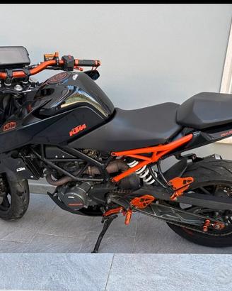 Ktm duke 125
