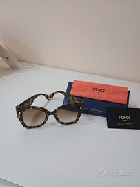 occhiali da sole FENDI