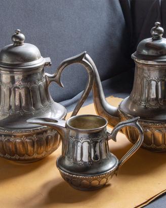 Set da tè in metallo argentato di inizio 900 -SADF
