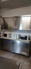 credenza in acciaio inox