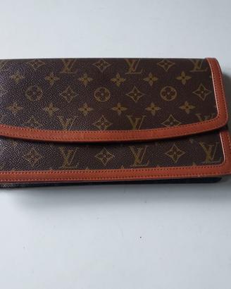 Pochette Monogram Vintage Louis Vuitton