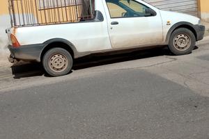 fiat strada per pezzi