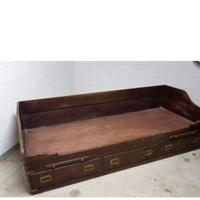 Letto in mogano massello marca ‘Antica Marina’