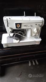 Macchina da cucire SINGER
