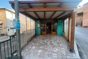 Cer chi un locale a Montegranaro