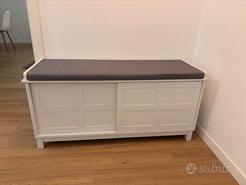 Panca contenitore bianca con cuscino – 114 cm