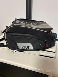 Borsa da serbatoio givi mod. XS 307