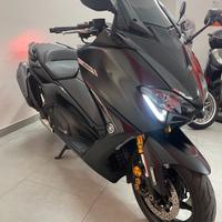 Yamaha TMAX 560 Tech Max - 2020 PROMO