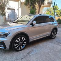 Tiguan BiTDI Rline da 240 cv