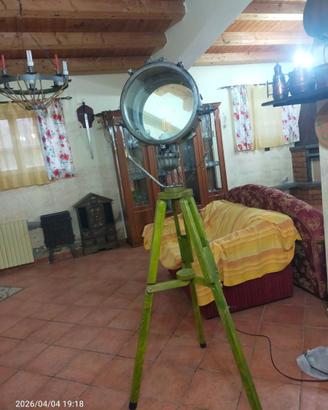 Lampada vintage piantana moderniarato