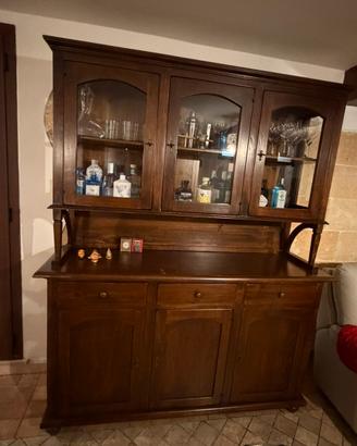 Credenza