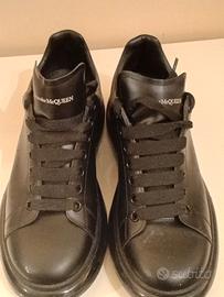 Alexander McQueen Oversized nero suola lucida  44