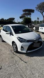 Toyota yaros hybrid 2017