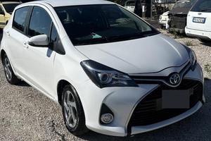Toyota yaros hybrid 2017