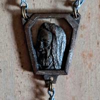 Rosario vintage con Gesù adulto nella medaglia 