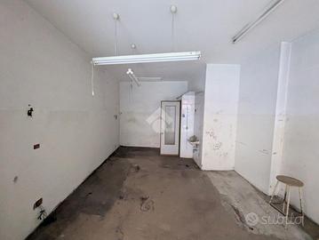 NEGOZIO A CONEGLIANO