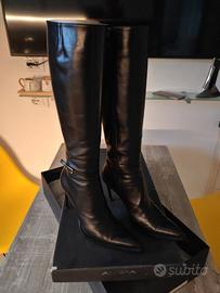 Stivali Alisia in pelle