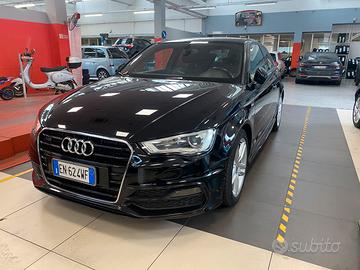 Audi A3 8v s-line 2.0 tdi 150 + tettuccio