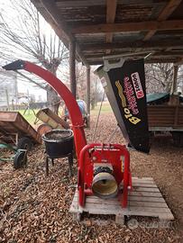 macchina trituratrice