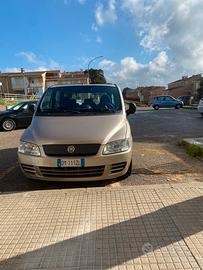 6 posti a sedere