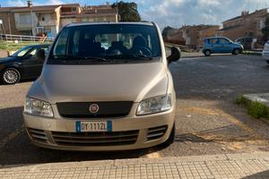 6 posti a sedere