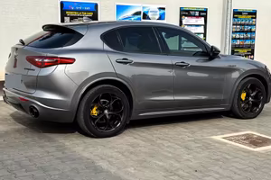 Alfa romeo stelvio