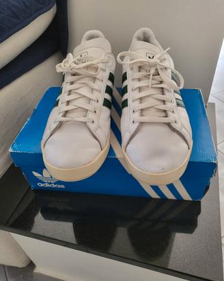 scarpe sportive Adidas bianche e verde n. 45.5 