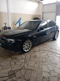 BMW 730 anno2004