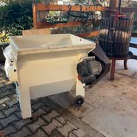 Degraspatrice/torchio/botte/tina/filtratrice