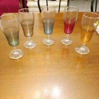 5 bicchieri decorati vintage