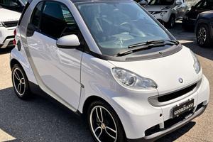 Smart 1.0 mhd benzina 71 cv soli 79.000 km