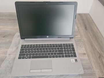 computer portatile Hp 250 G7, processore  Core I7