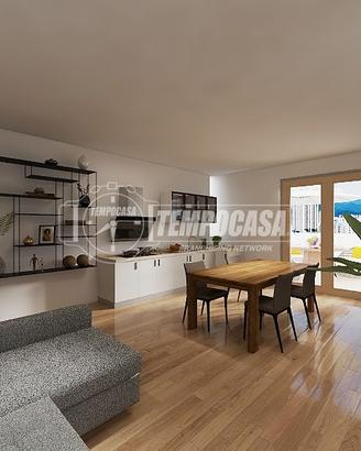 CASA INDIPENEDENTE CON GARAGE, CORTE E ORTO PRIVAT