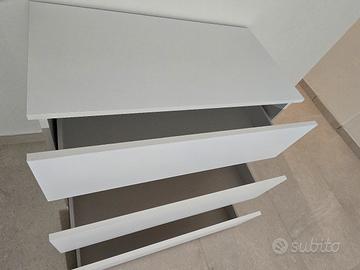 Cassettiera moderna