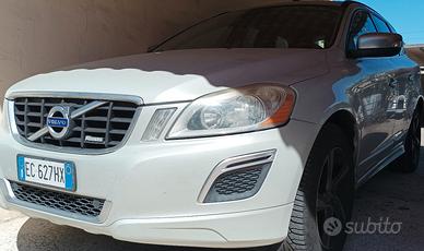 VOLVO XC60 R-desing - 2011