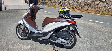 Piaggio Medley 150