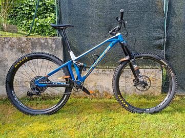 bici MTB Enduro Mondraker Foxy R 29"