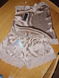 completo intimissimi in seta e pizzo rosa satin