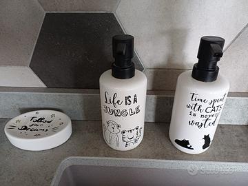 DISPENSER e PORTA SAPONE