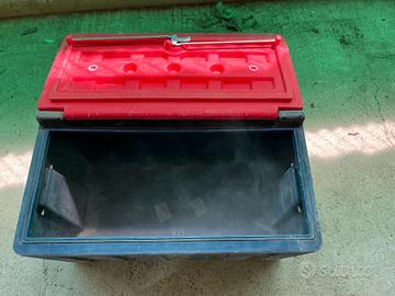 Cassetta porta attrezzi in PVC