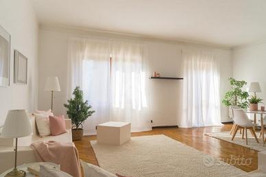 4 LOCALI A NOCERA INFERIORE