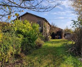 RUSTICO DA RISTRUTTURARE