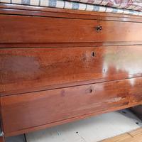 Como' antico in buono stato