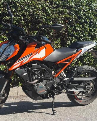 KTM 125 Duke