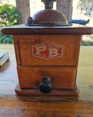 Macina caffè a mano inizio '900
